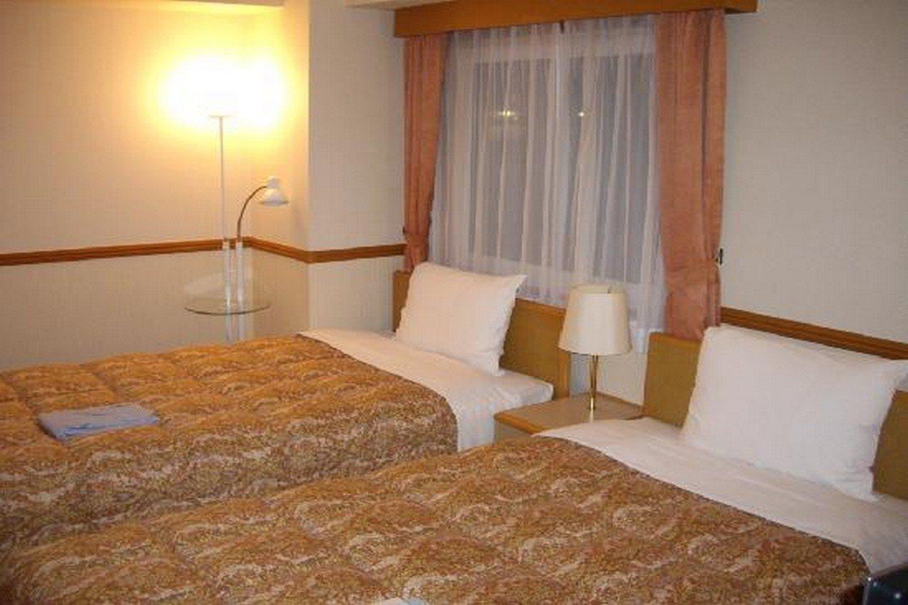 Toyoko Inn Okayama-eki Nishi-guchi Hiroba Eksteriør billede